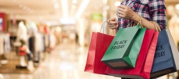 El 34% de los españoles planea adelantar sus compras navideñas al Black Friday