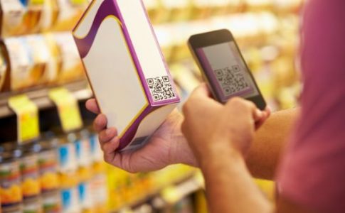 Sesión enfocada implanta el código QR en tus productos